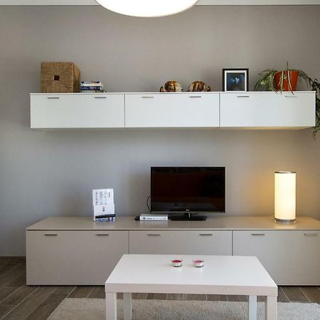 New La Lombarda City Center 2 Apartment สเตรซา ภายนอก รูปภาพ